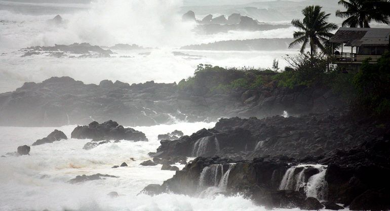 Alerta de tsunami en Hawaii tras sismo de 7.7 grados