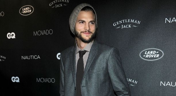 Ashton Kutcher cumple 39 años de galanura