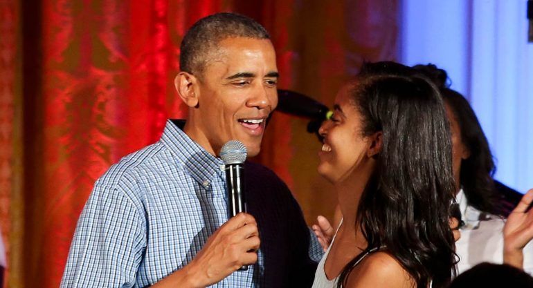 Barack Obama canta 'Happy Birthday' a su hija