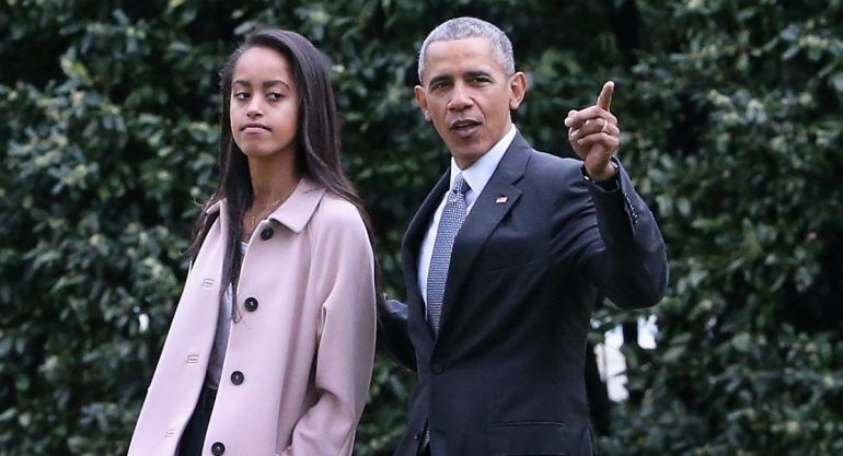 Captan a Malia Obama besando a joven en Harvard
