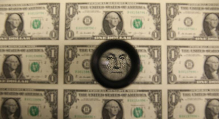 Dólar se cotiza por arriba de los 20 pesos