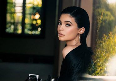 El impresionante regalo que ha recibido Kylie Jenner tras dar a luz