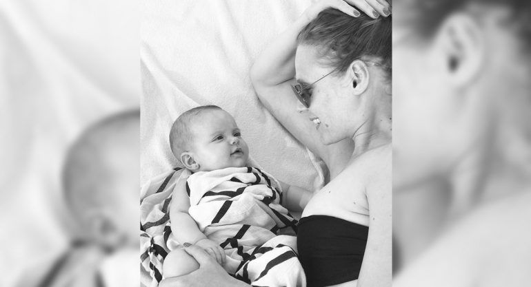 El primer álbum de Masha