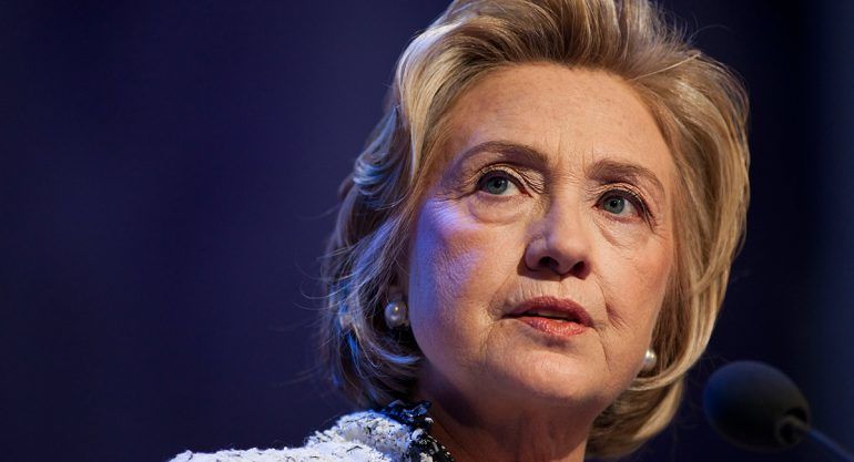 FBI reabre investigación sobre Hillary Clinton