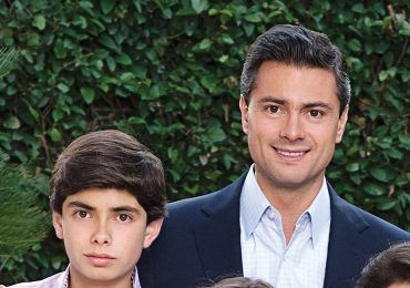 La cariñosa felicitación de EPN a su hijo Alejandro