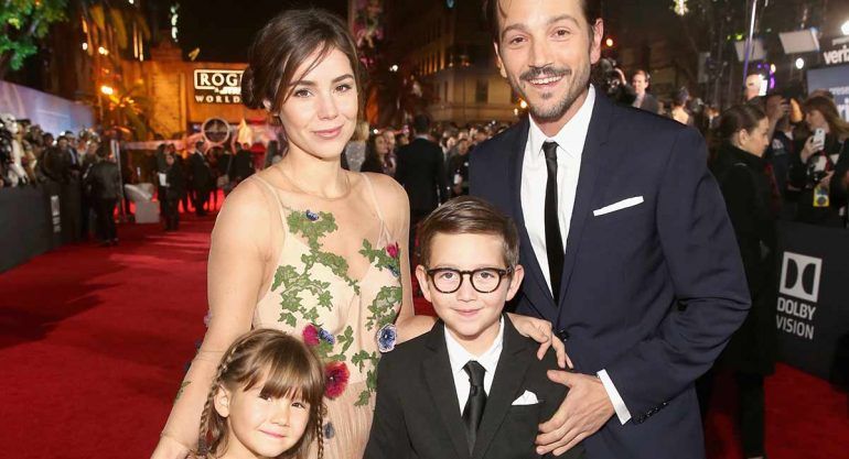 La hija de Camila Sodi y Diego Luna debuta como modelo