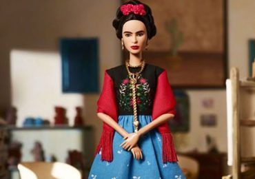 Lanzan Barbie Frida Kahlo