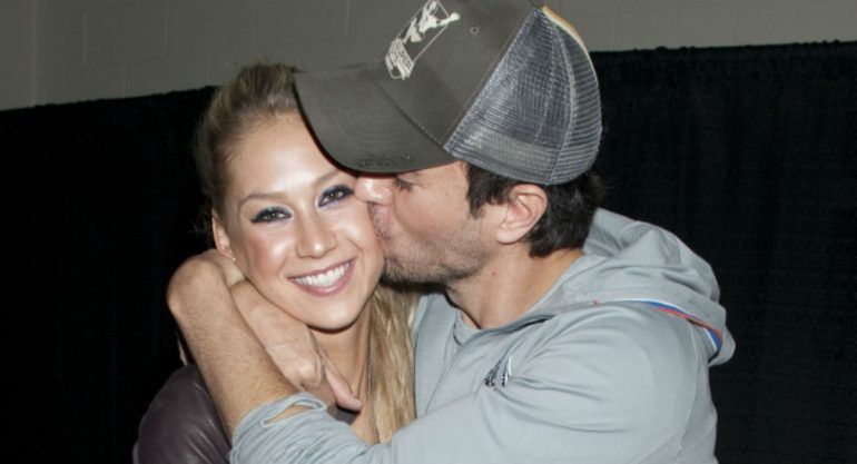 Las primeras imágenes de Enrique Iglesias y Anna Kournikova tras ser papás