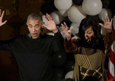 Los Obama celebran Halloween bailando 'Thriller'