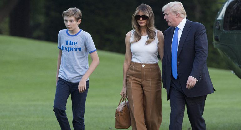 Melania y Barron Trump se mudan a la Casa Blanca
