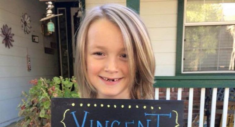 Niño que donó pelo para enfermos con cáncer es diagnosticado con ésta enfermedad