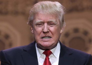 San Francisco demanda a Donald Trump