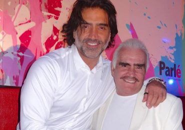 vicente fernández felicita a su hijo alejandro