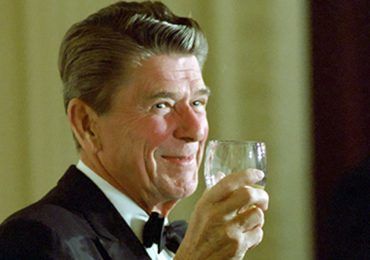 Subastarán cartas inéditas de Ronald Reagan