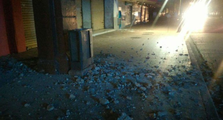 Videos del terremoto de 7.8 que sacudió a Ecuador