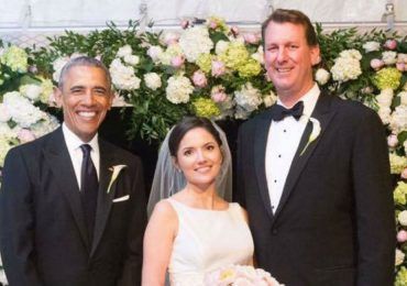 ¡Barack Obama dejó de ser Presidente para ser padrino de boda!